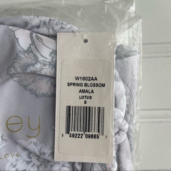 REVOLVE Eberjey M Grey Floral Spring Blossom Amala Strapless Bandeau Bikini Top - Picture 7 of 8